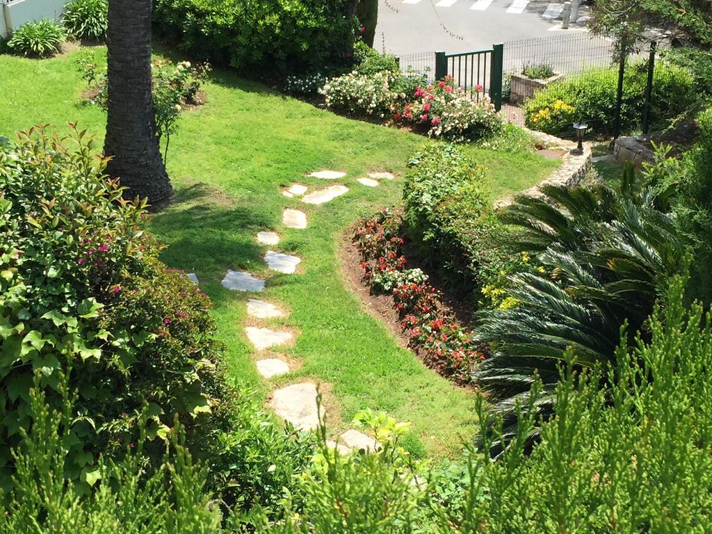 La Reale Apartment Villefranche-sur-Mer Bagian luar foto