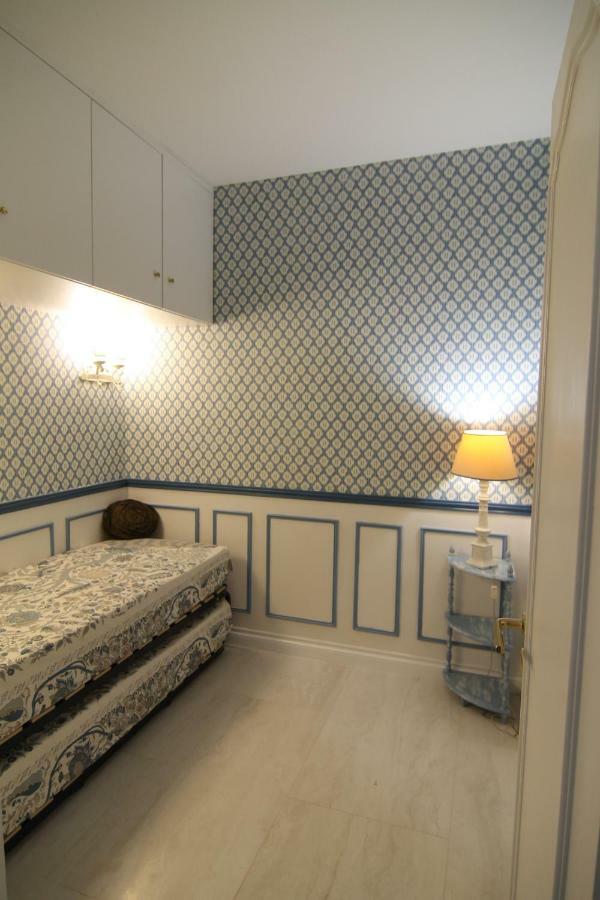 La Reale Apartment Villefranche-sur-Mer Bagian luar foto
