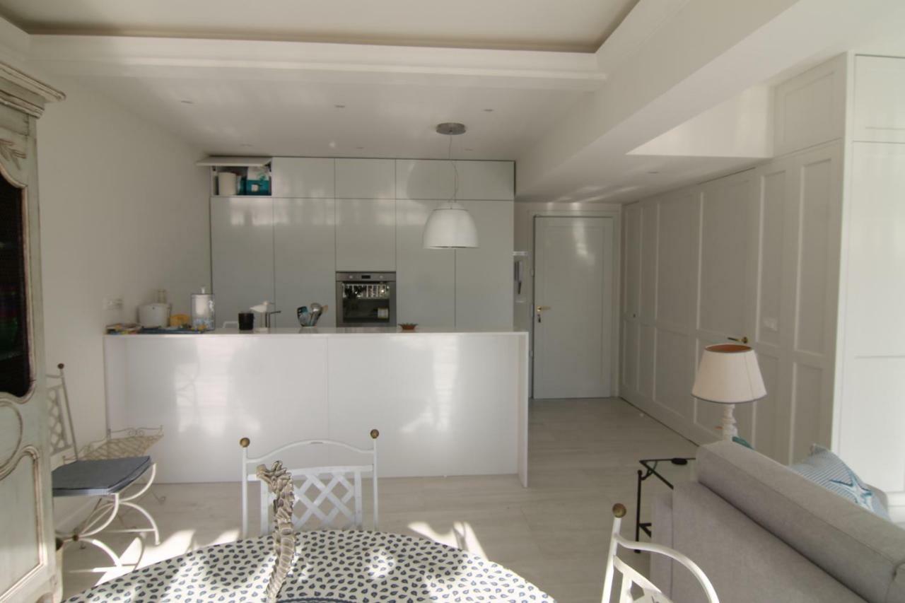 La Reale Apartment Villefranche-sur-Mer Bagian luar foto